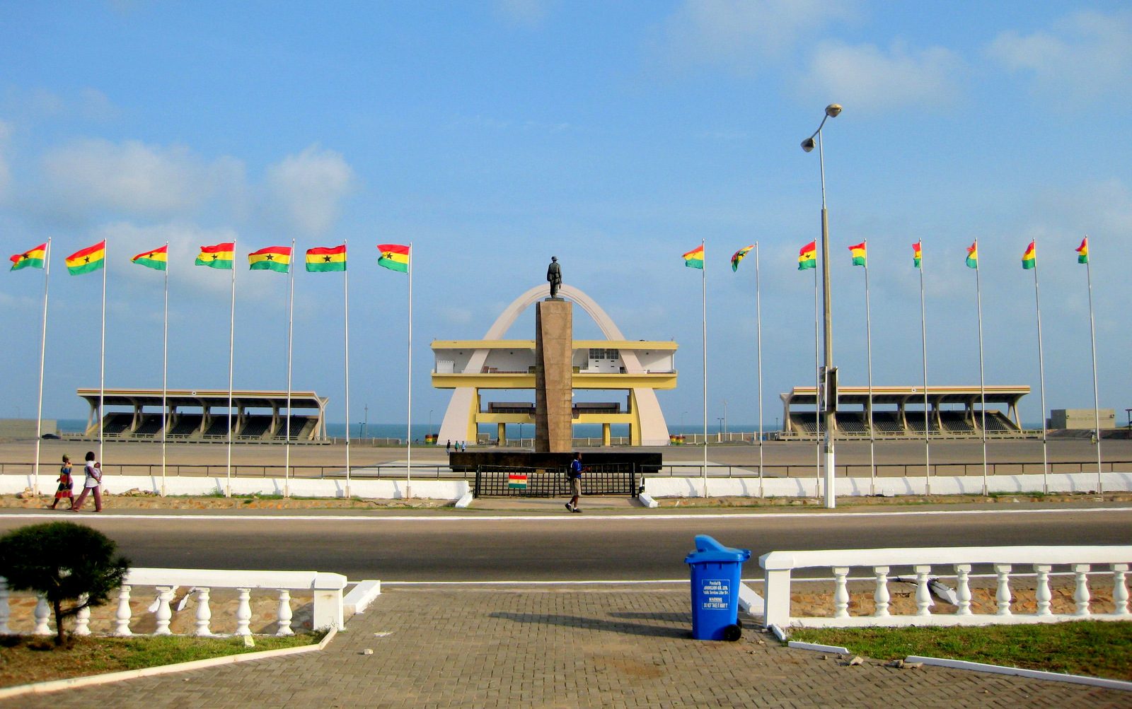 Accra by Mood: A Neighbourhood Adventure photos gallery image 2